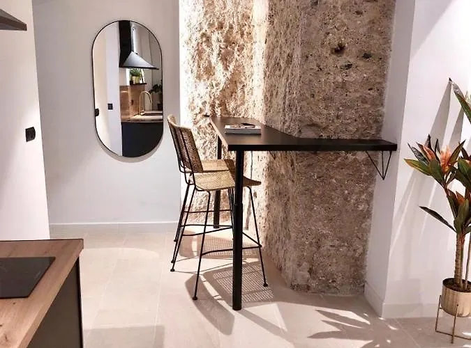 Apartment Helearon
